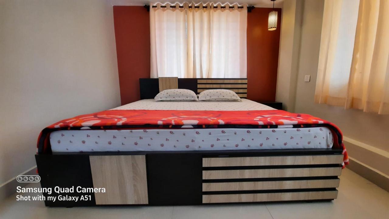 Varam Homestay Madikeri Exterior foto